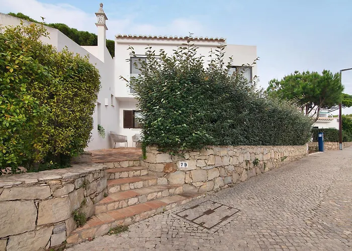 Pear Tree Villa